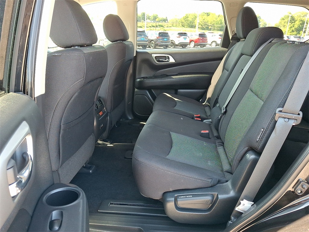2020 Nissan Pathfinder SV - Photo 11