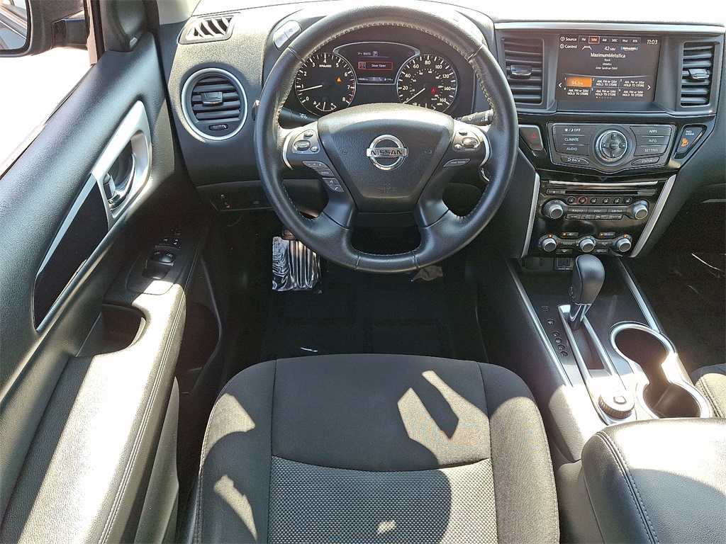 2020 Nissan Pathfinder SV - Photo 13