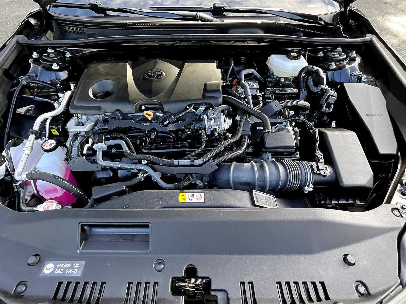 2025 Toyota Camry LE - Photo 30