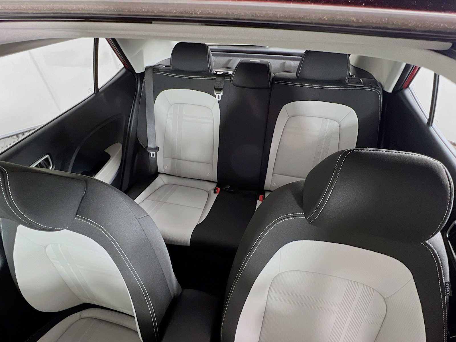 2023 Hyundai Venue SEL - Photo 21