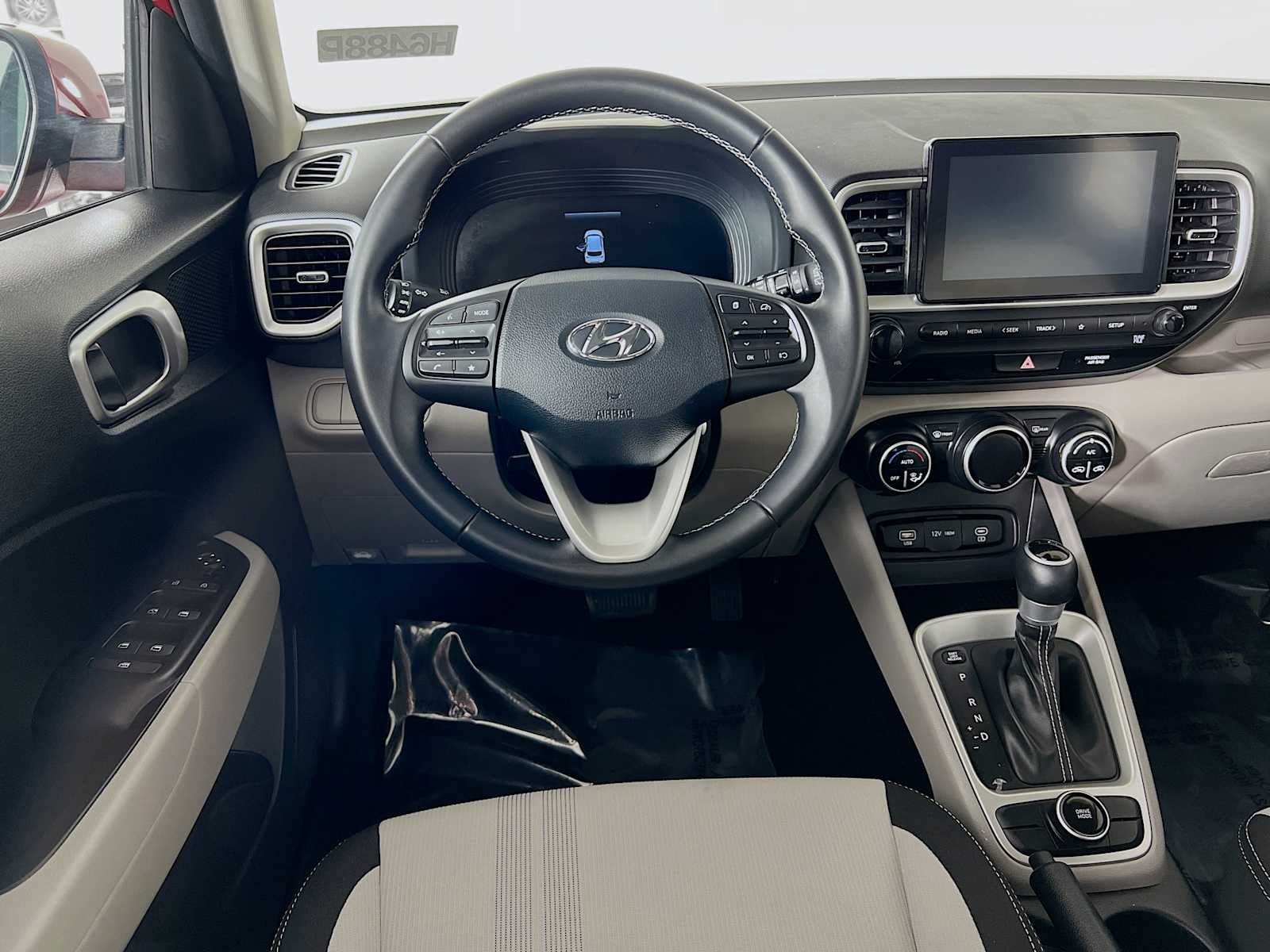 2023 Hyundai Venue SEL - Photo 22