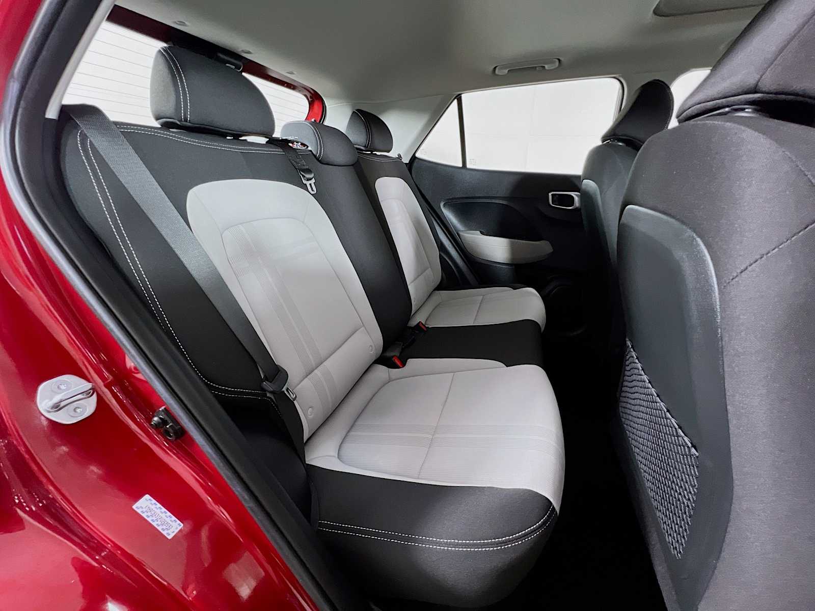 2023 Hyundai Venue SEL - Photo 26