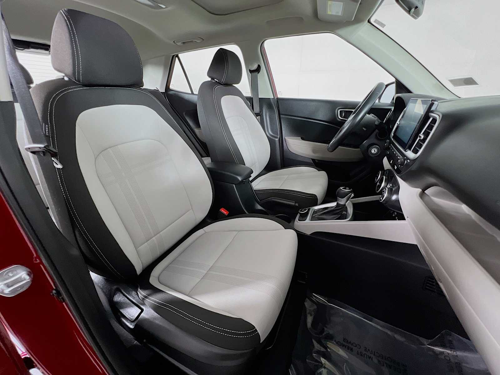 2023 Hyundai Venue SEL - Photo 27