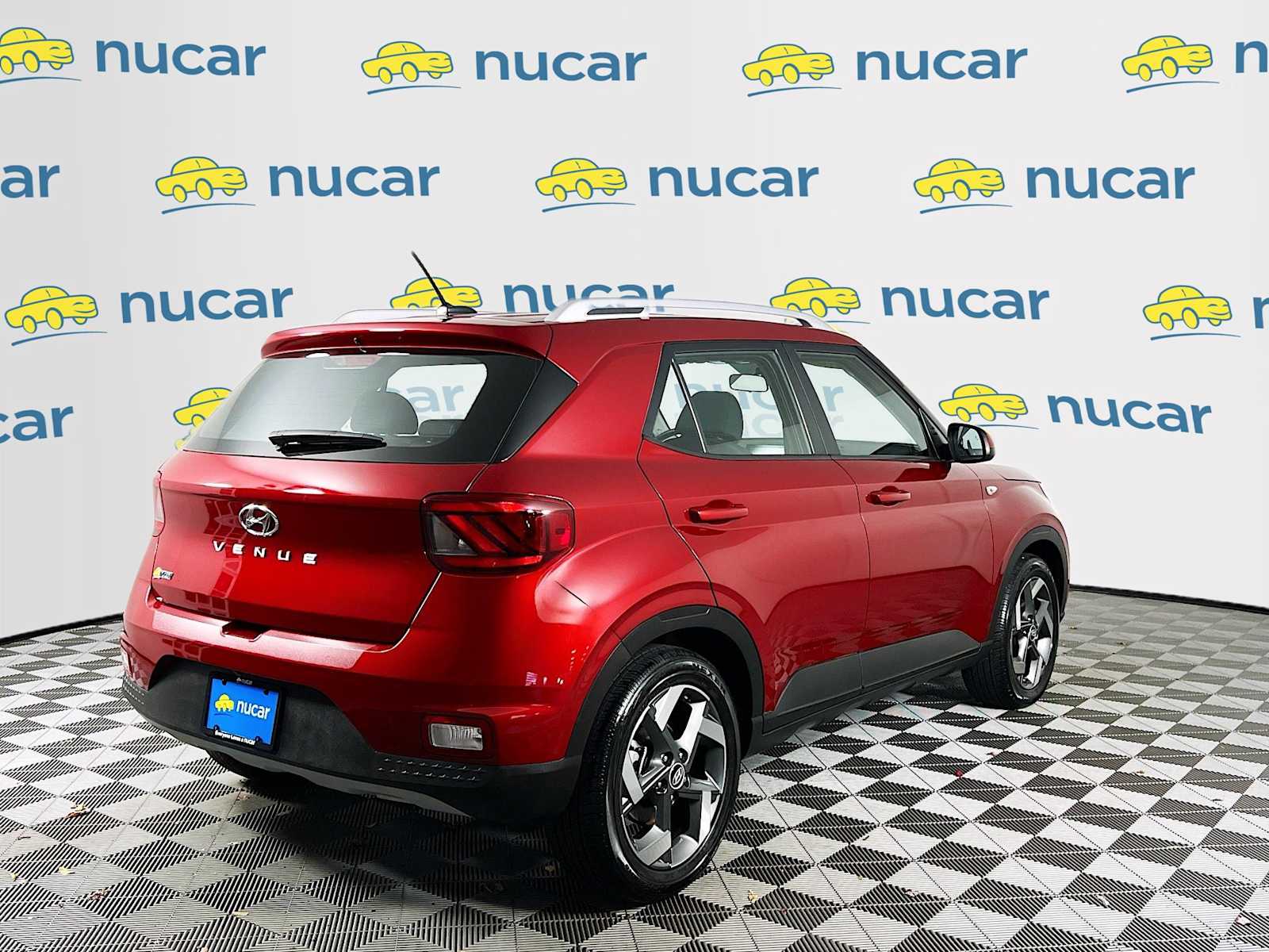 2023 Hyundai Venue SEL - Photo 7