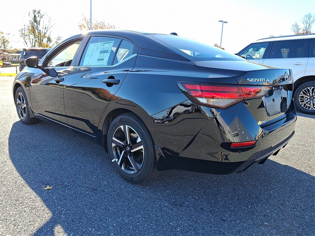 2025 Nissan Sentra SV - Photo 3