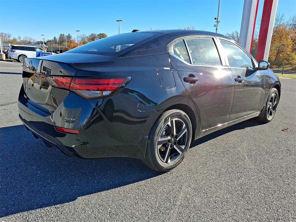 2025 Nissan Sentra SV - Photo 4
