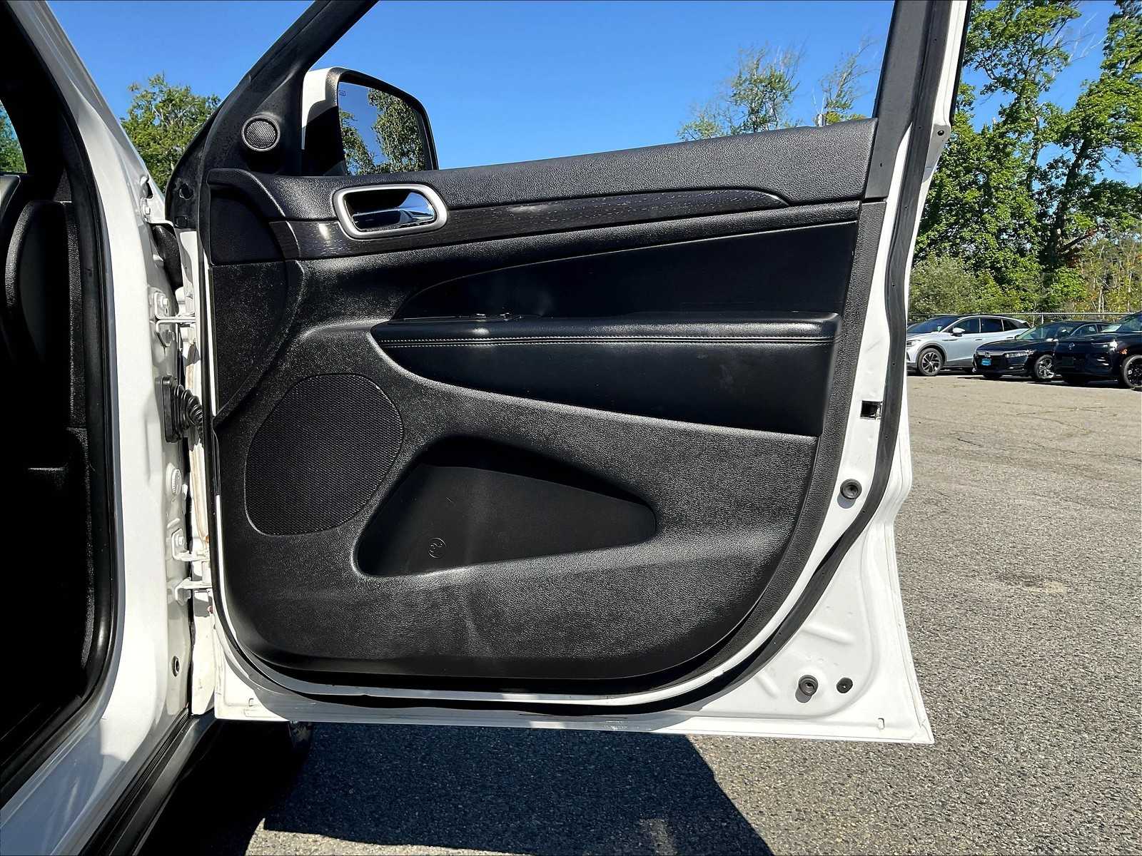 2018 Jeep Grand Cherokee Laredo E - Photo 12