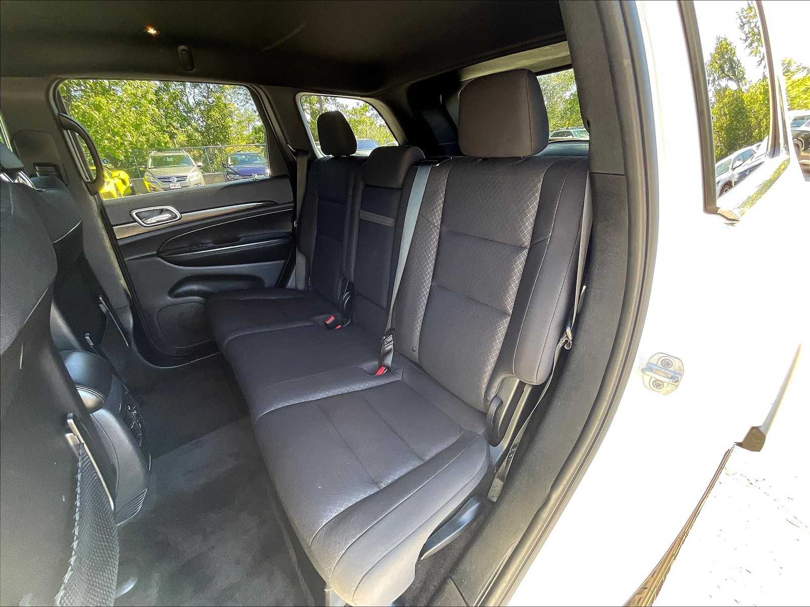 2018 Jeep Grand Cherokee Laredo E - Photo 15