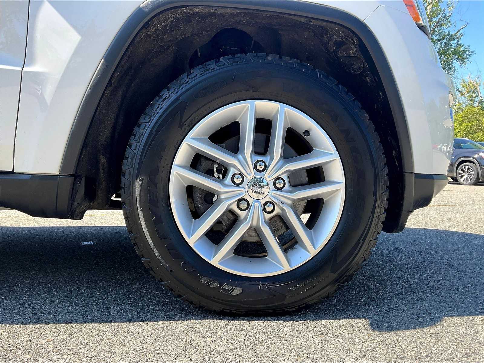 2018 Jeep Grand Cherokee Laredo E - Photo 7