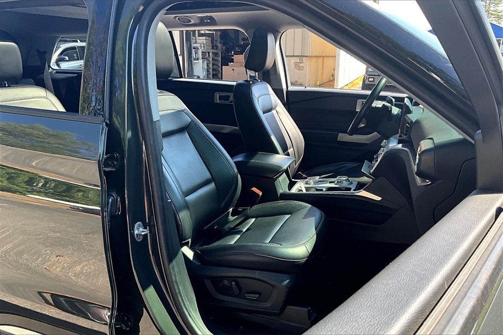 2022 Ford Explorer XLT - Photo 11