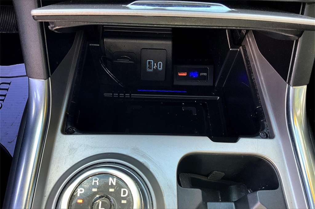 2022 Ford Explorer XLT - Photo 28