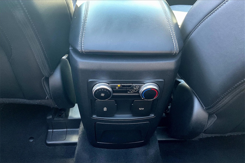 2022 Ford Explorer XLT - Photo 29