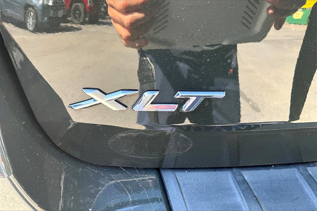 2022 Ford Explorer XLT - Photo 30