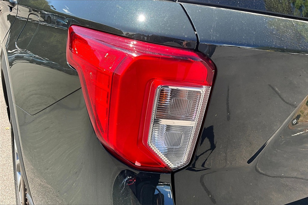 2022 Ford Explorer XLT - Photo 35