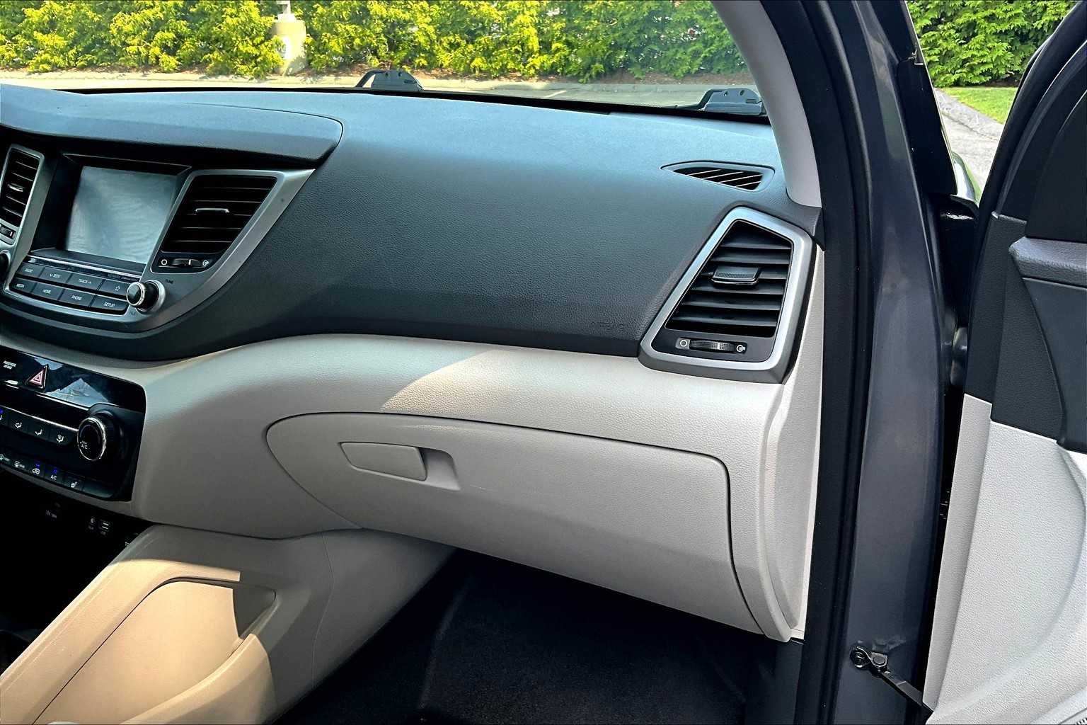 2018 Hyundai Tucson SEL - Photo 13