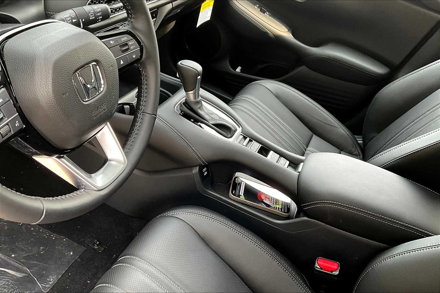 2026 Honda HR-V EX-L - Photo 14