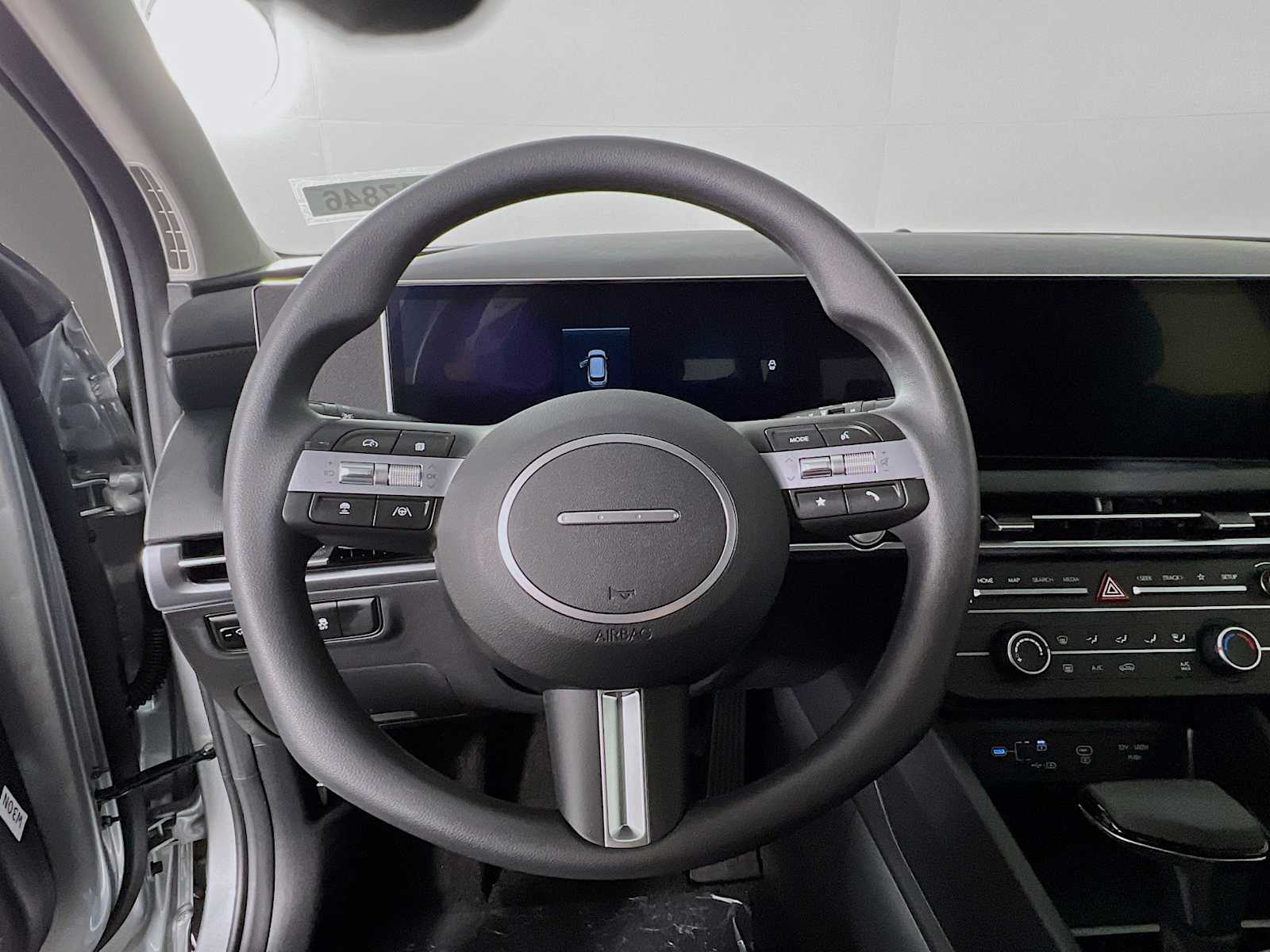 2025 Hyundai Tucson SE - Photo 7