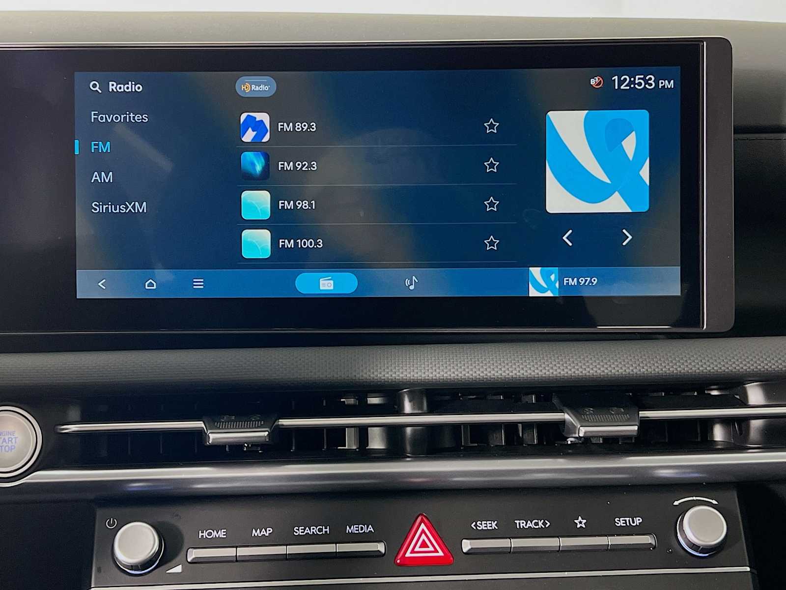 2025 Hyundai Tucson SE - Photo 8