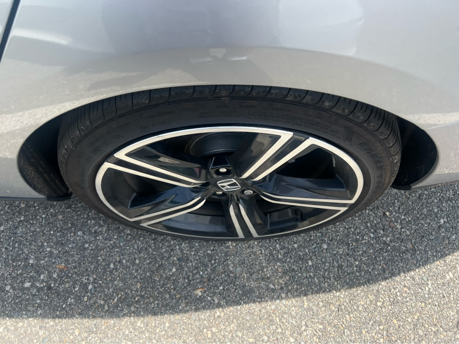 2024 Honda Accord Hybrid Sport - Photo 13