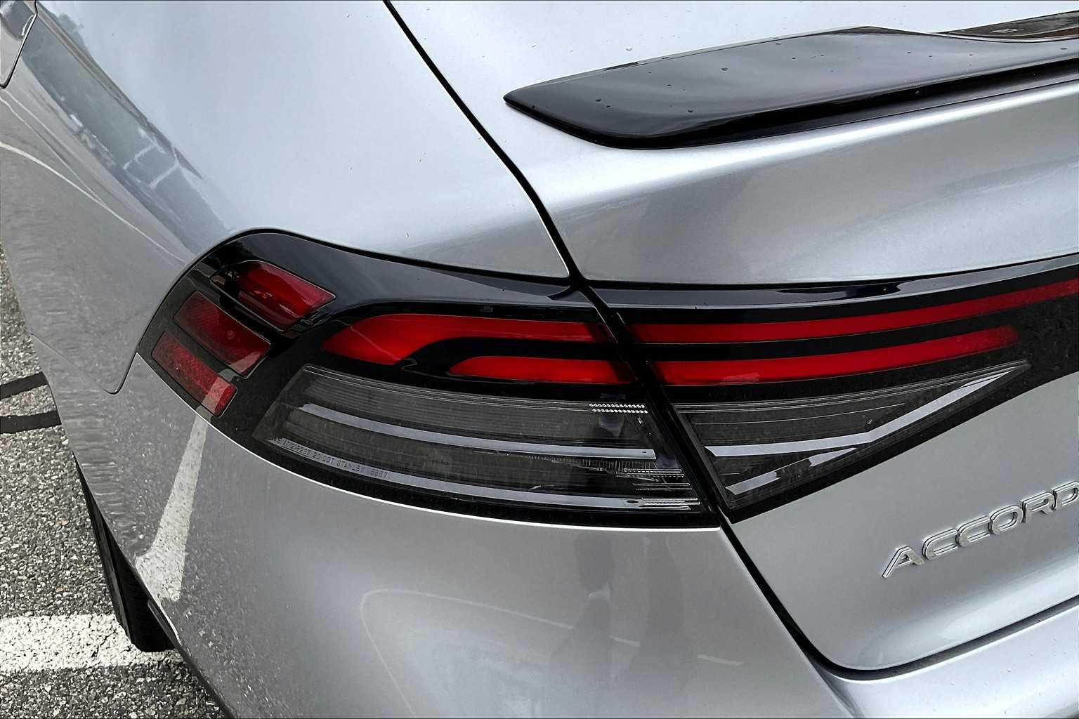 2024 Honda Accord Hybrid Sport - Photo 31