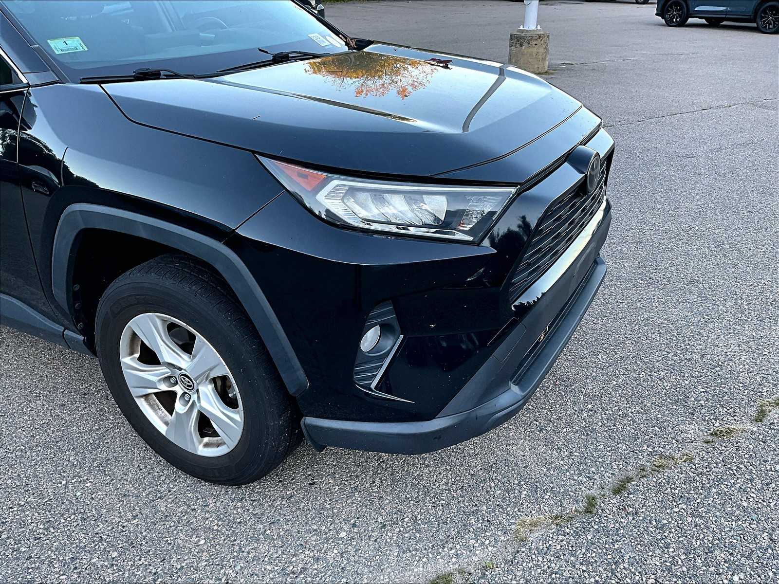 2019 Toyota RAV4 XLE - Photo 5