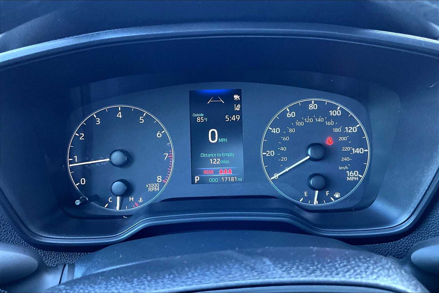 2024 Toyota Corolla LE - Photo 25