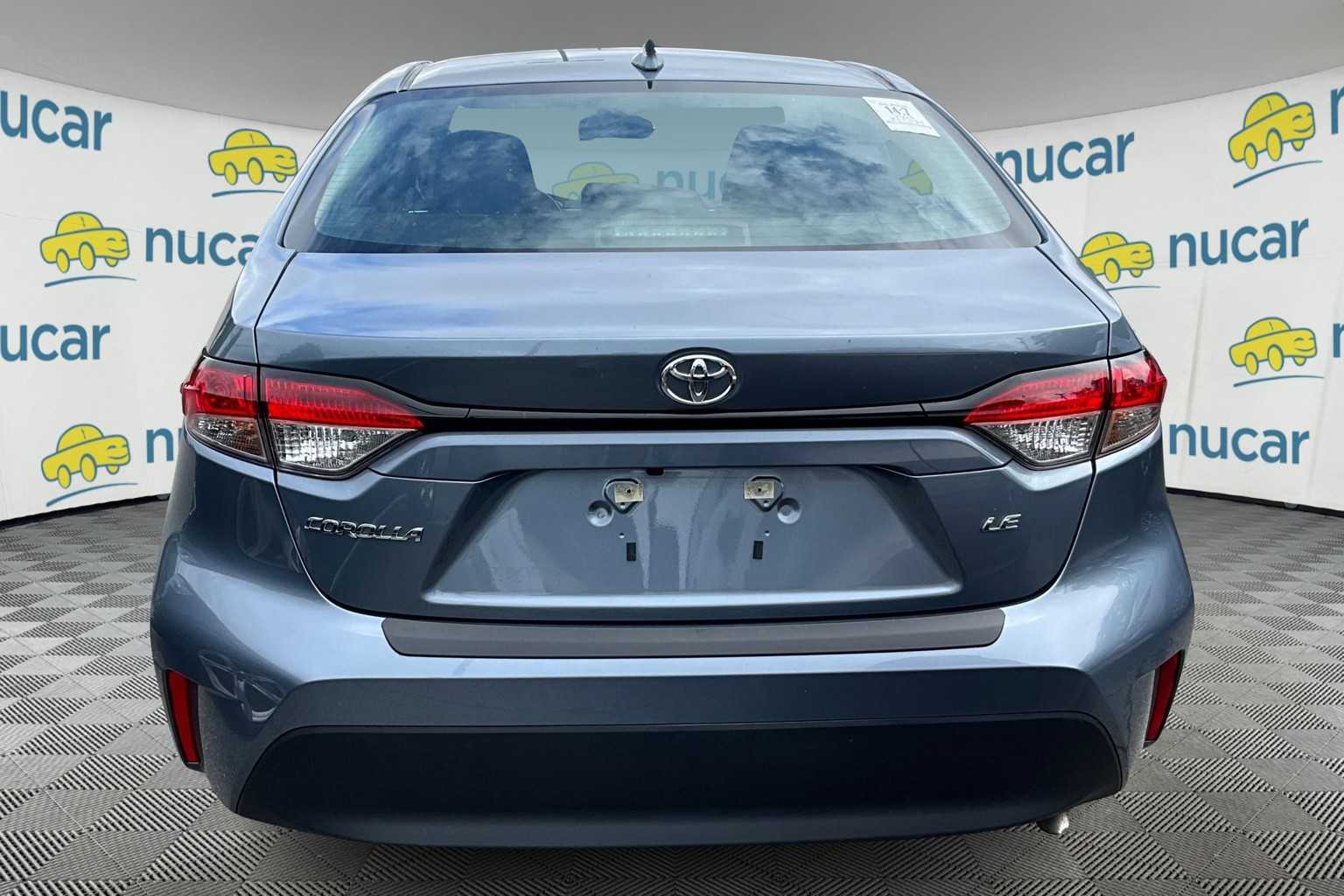 2024 Toyota Corolla LE - Photo 3