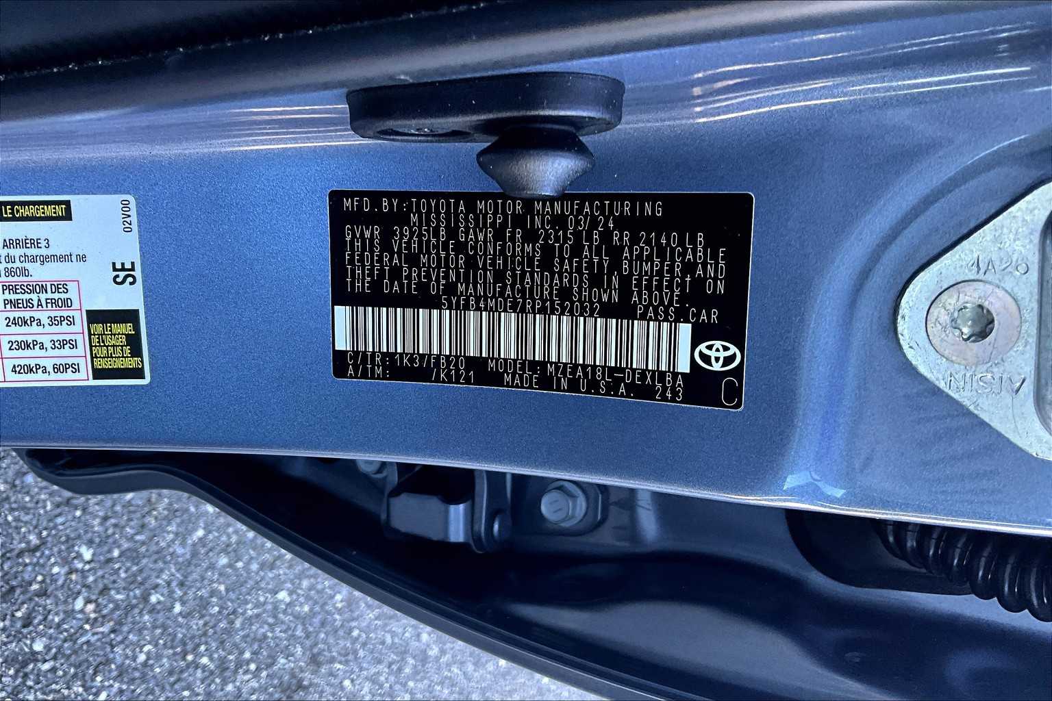 2024 Toyota Corolla LE - Photo 36