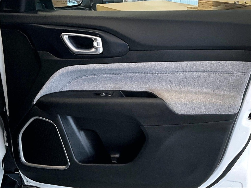 2022 Jeep Compass Latitude - Photo 12