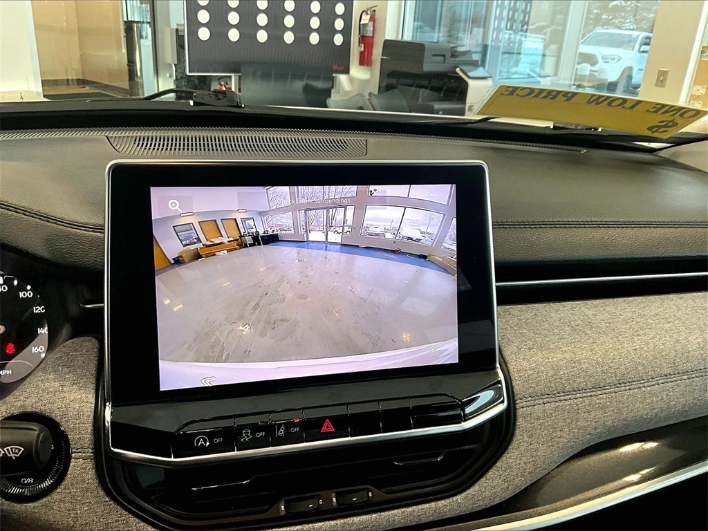 2022 Jeep Compass Latitude - Photo 19