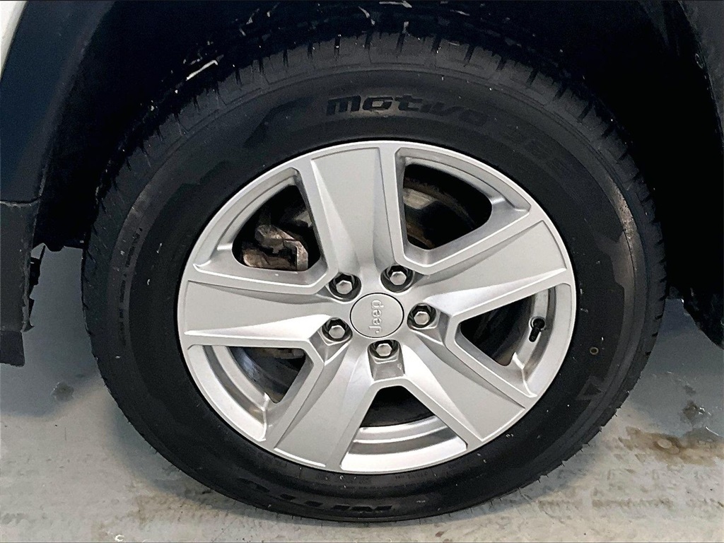 2022 Jeep Compass Latitude - Photo 7