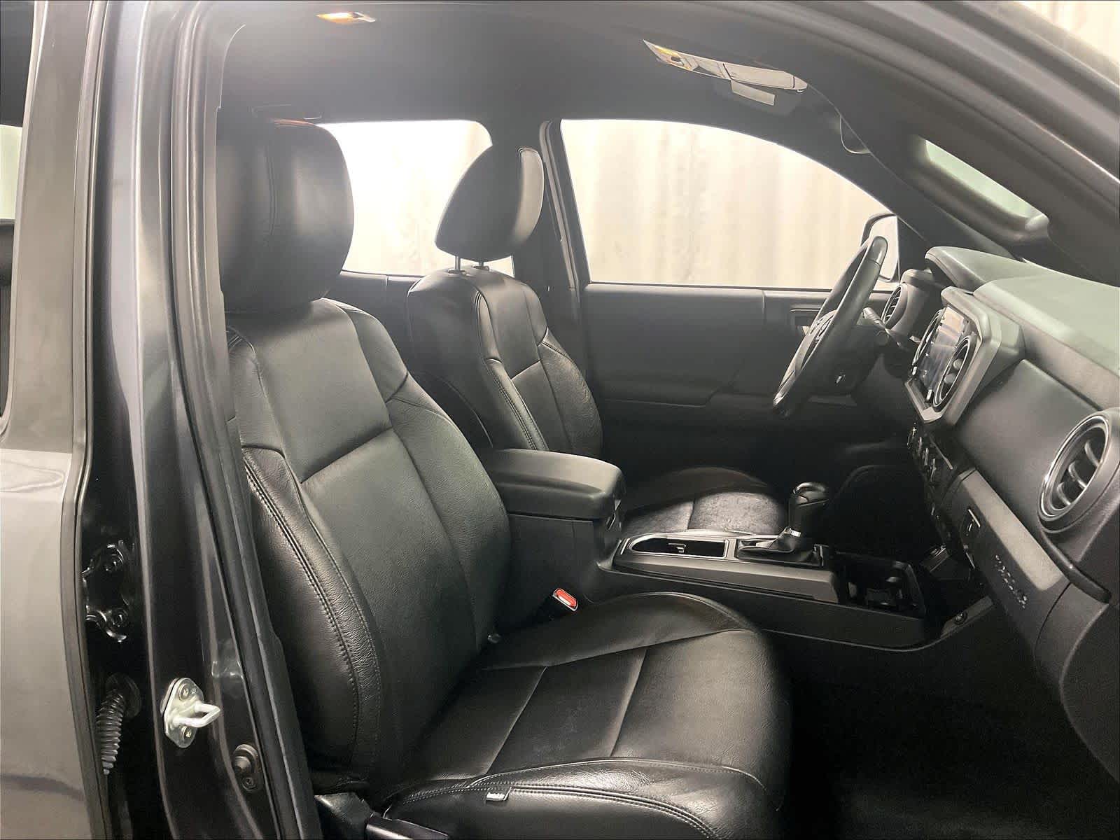 2023 Toyota Tacoma TRD Sport - Photo 11