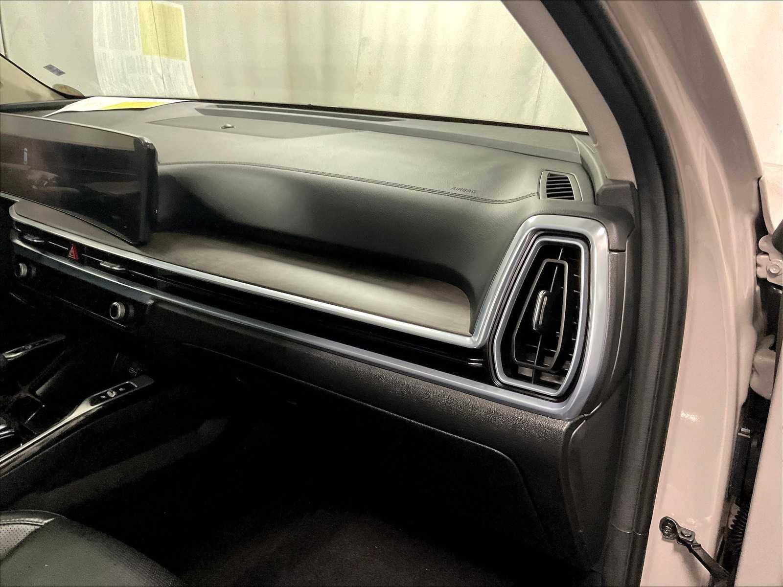 2024 Kia Sorento X-Line SX - Photo 13