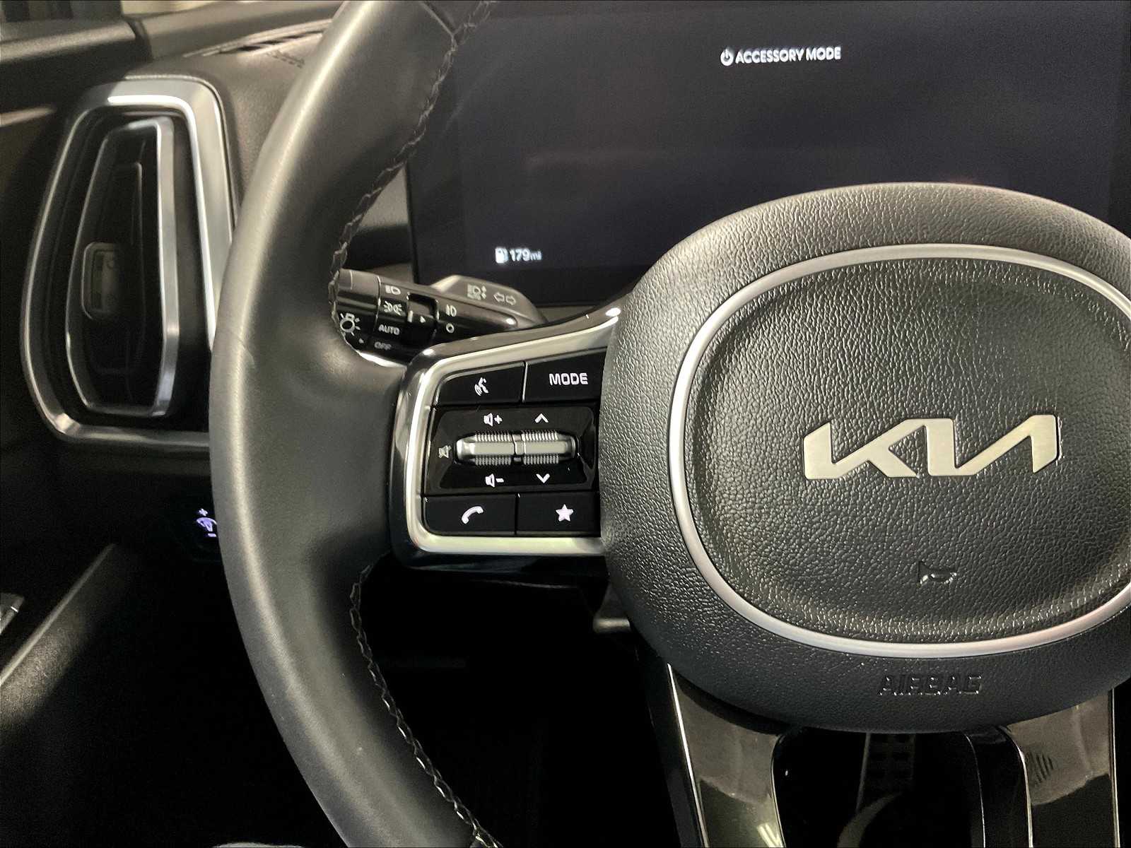 2024 Kia Sorento X-Line SX - Photo 23