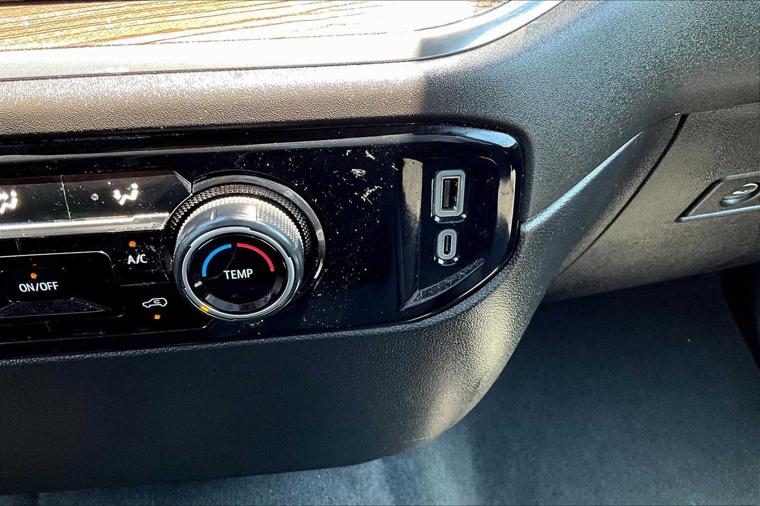 2024 Chevrolet Silverado 2500HD LT photo 27