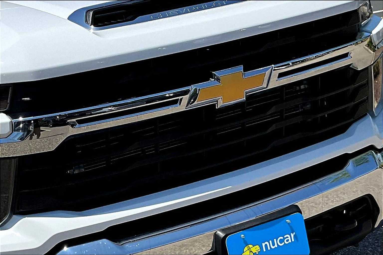 2024 Chevrolet Silverado 2500HD LT photo 32