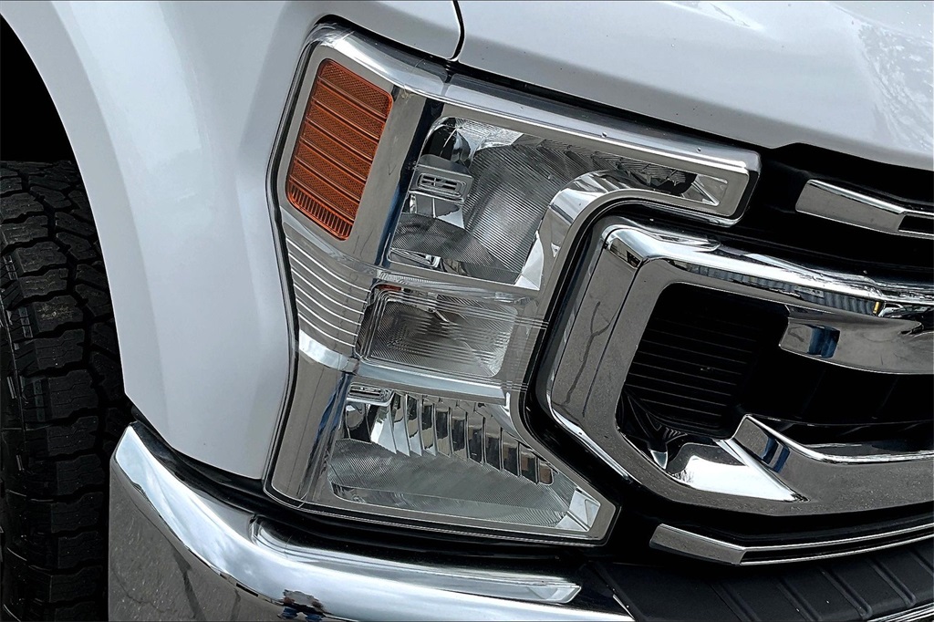 2022 Ford F-350SD XL - Photo 31