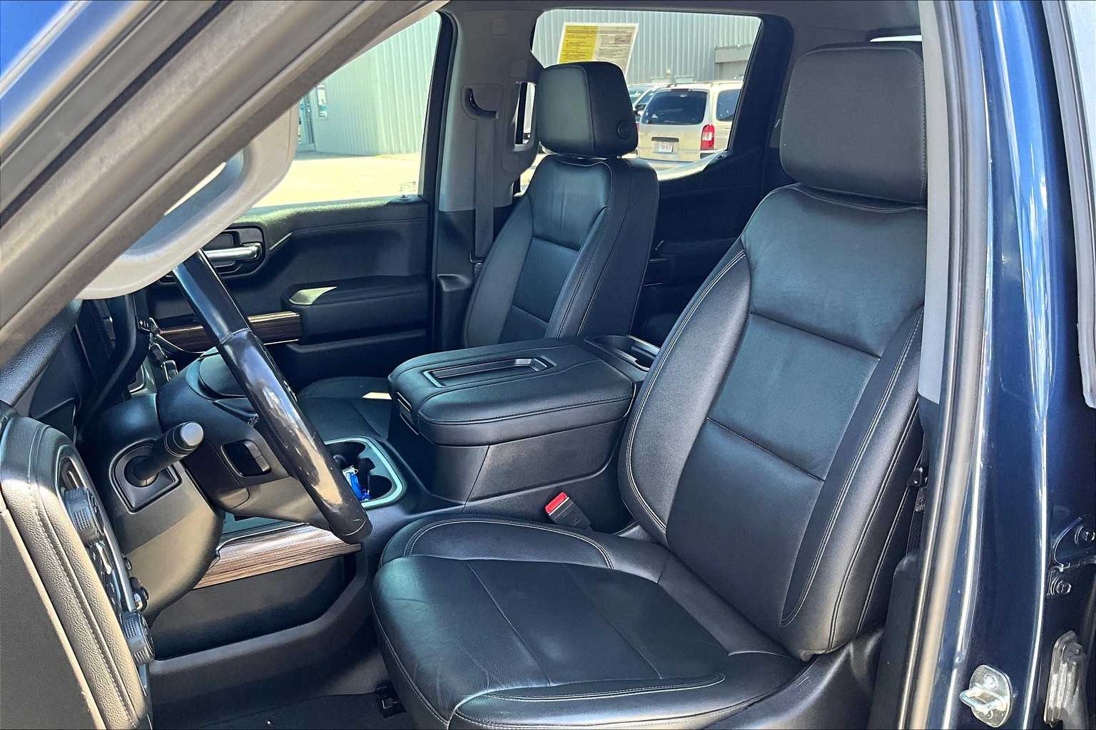 2022 Chevrolet Silverado 1500 LTD RST - Photo 10