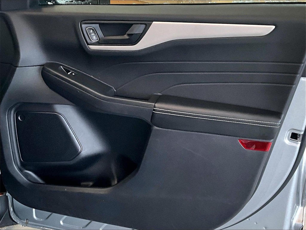 2022 Ford Escape SE - Photo 12