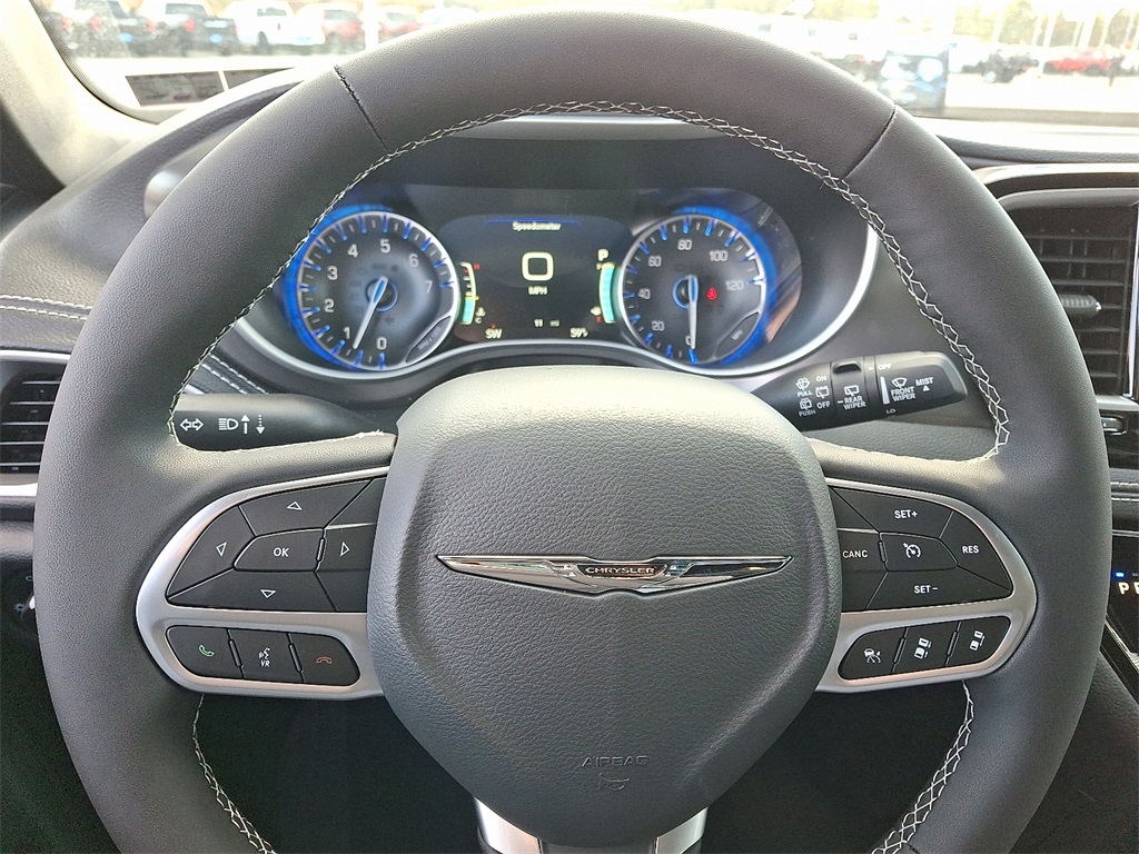 2026 Chrysler Pacifica Select - Photo 18