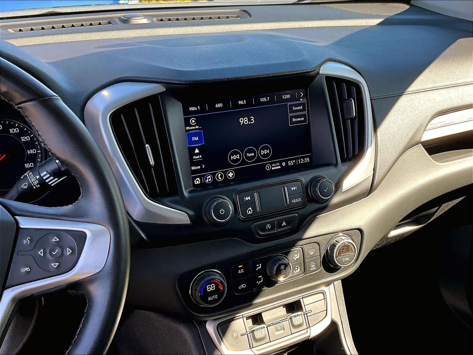 2023 GMC Terrain SLT - Photo 18