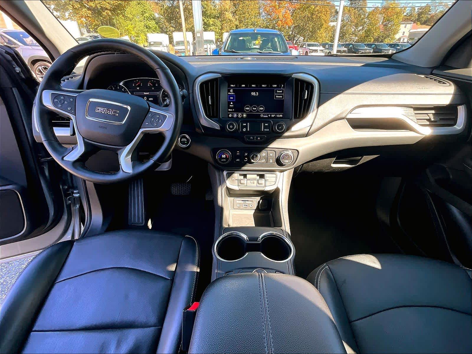 2023 GMC Terrain SLT - Photo 21