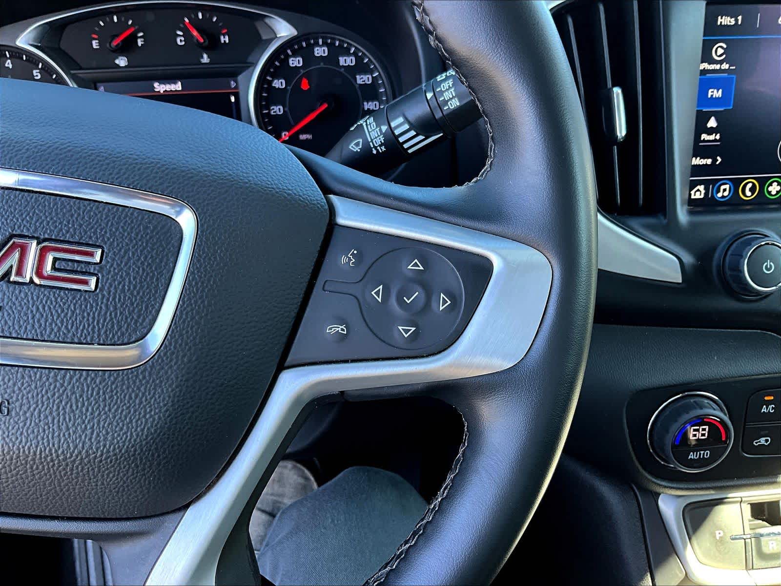 2023 GMC Terrain SLT - Photo 23