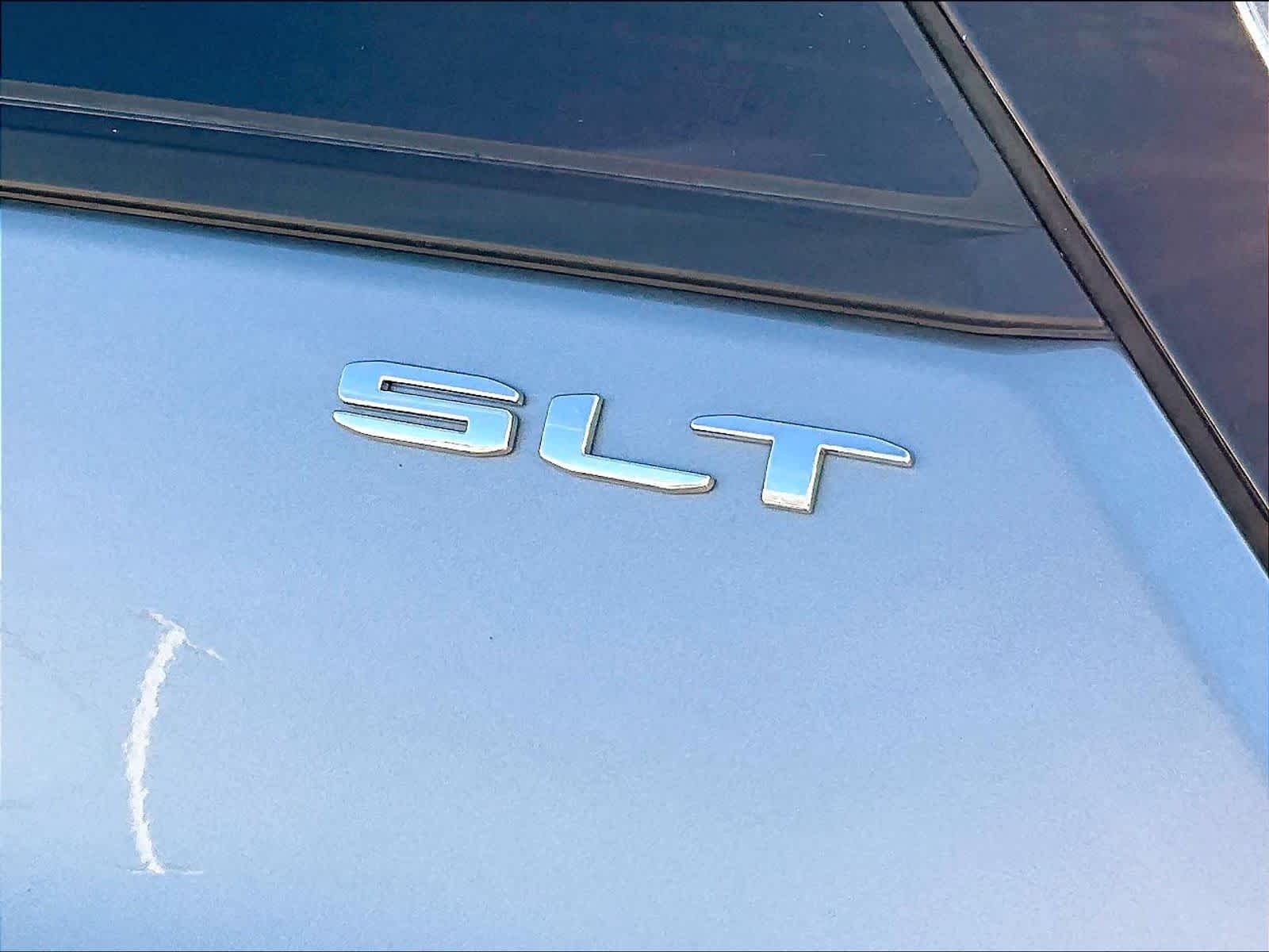 2023 GMC Terrain SLT - Photo 28