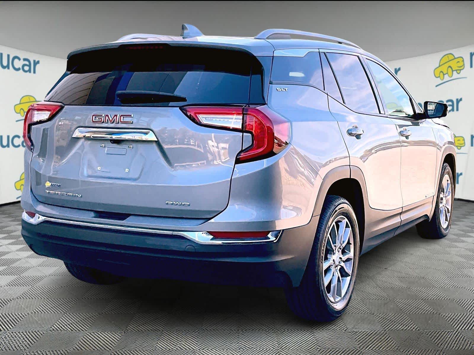 2023 GMC Terrain SLT - Photo 6