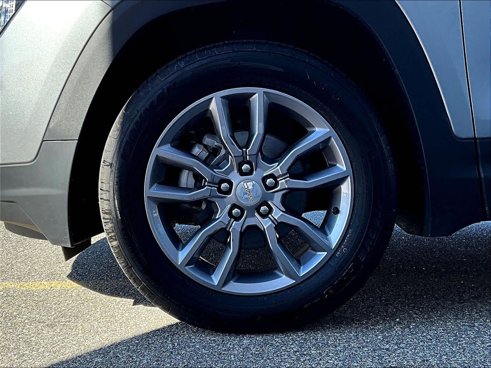 2023 GMC Terrain SLT - Photo 7