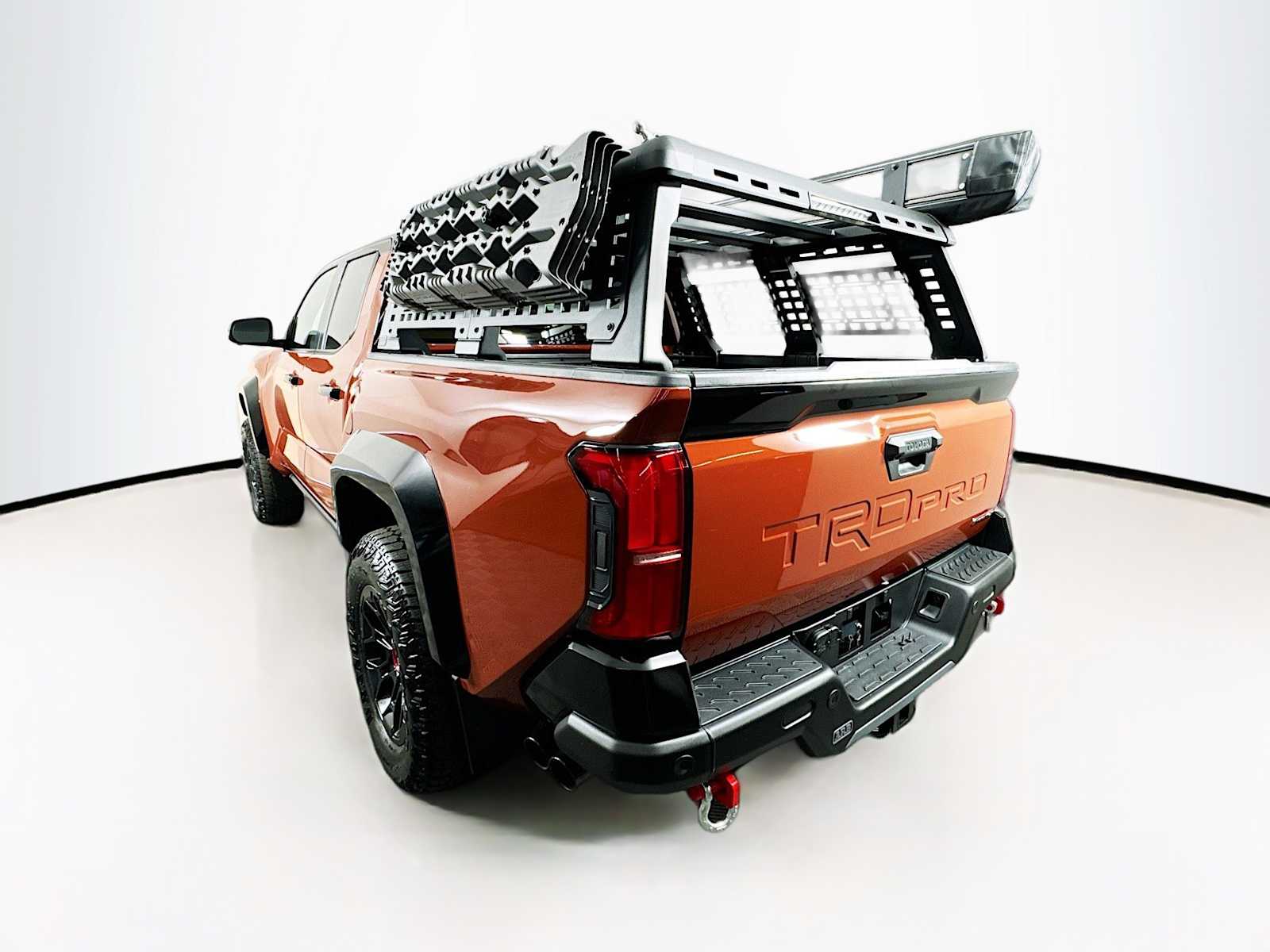 2024 Toyota Tacoma TRD Pro Hybrid - Photo 5