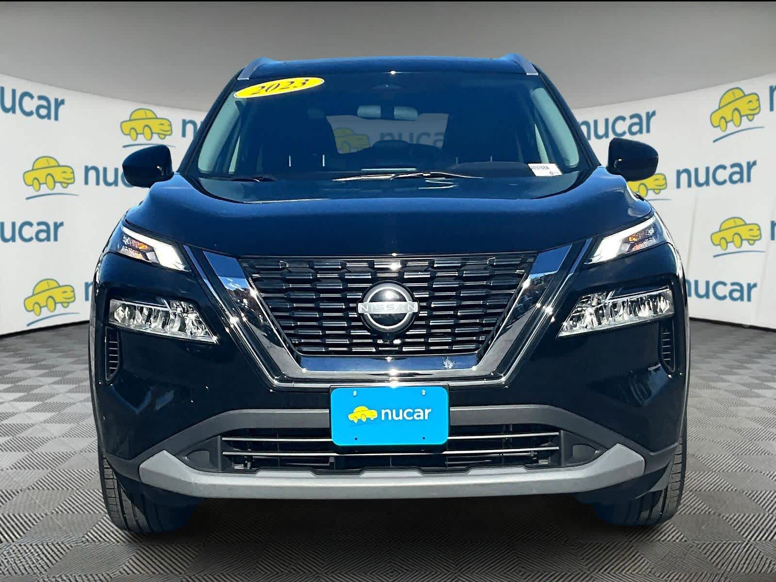 2023 Nissan Rogue SV - Photo 2