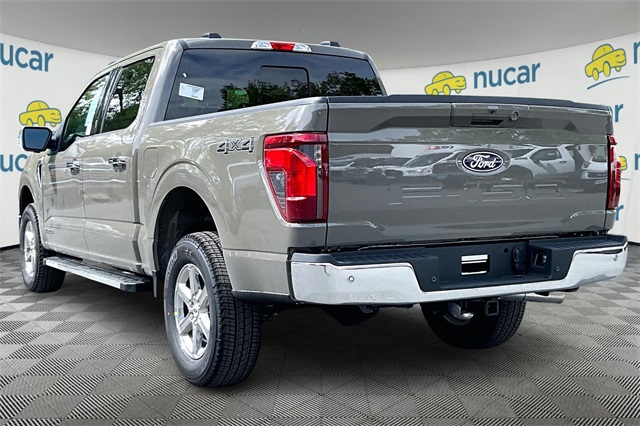 2025 Ford F-150 XLT - Photo 4