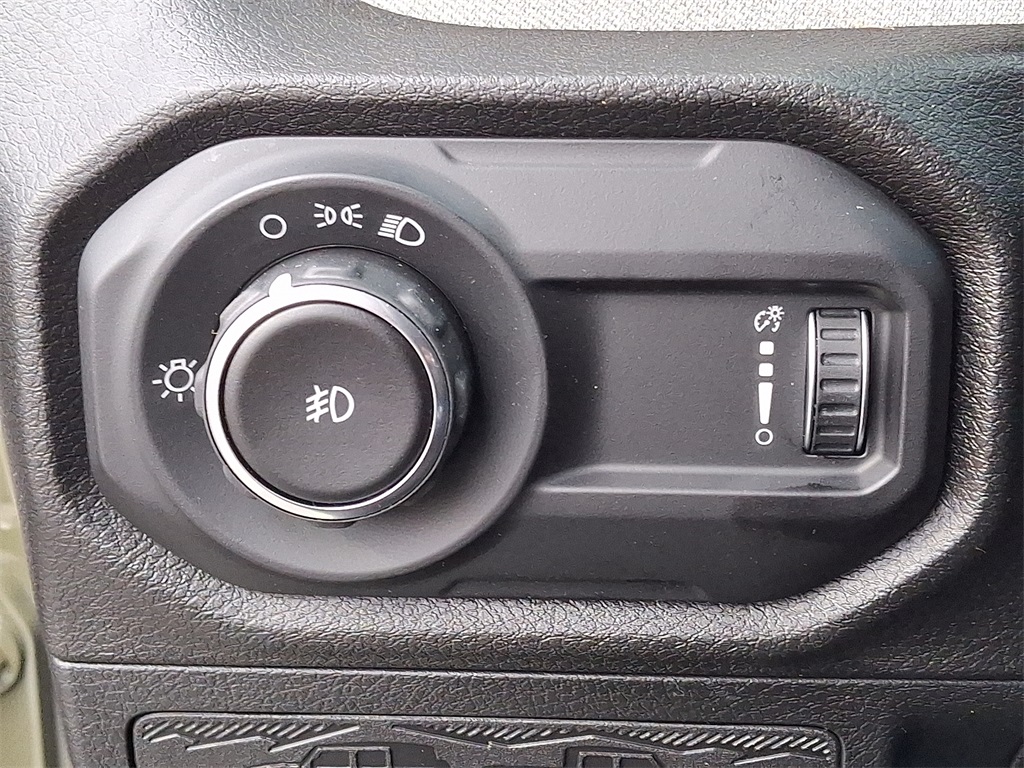 2026 Jeep Wrangler Sport - Photo 17